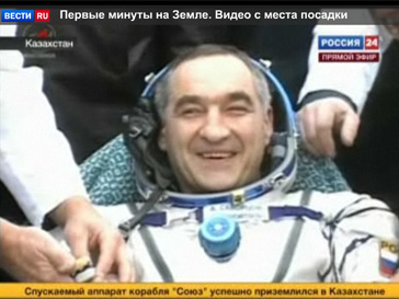 Первые минуты после приземления экипажа МКС- 23/24 космос, наука, МКС