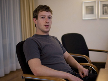 Марк Цукерберг (Mark Zuckerberg) обвинен в безвкусии Марк Цукерберг (Mark Zuckerberg) обвинен в безвкусии
