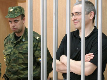 Виктор Данилкин отрицает, что на него оказывалось давление во время судебного процесса над Михаилом Ходорковским Виктор Данилкин отрицает, что на него оказывалось давление во время судебного процесса над Михаилом Ходорковским