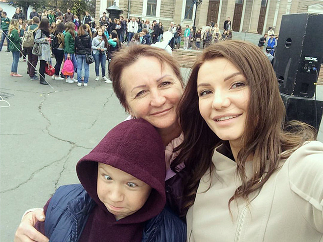 Снимаем #самыйлучшийдень Караоке-марафон прошел в Челябинске, челябинцы хотят получить звание Самый поющий город и попасть в Самый лучший фильм. Фото, подробности