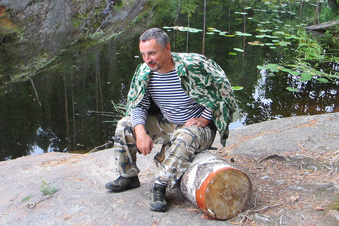 Алексей Константинов уже 15 лет занимается организацией водных походов по Ленобласти Водные походы на байдарках по Вуоксе: туристическая компания Вуокса-тур