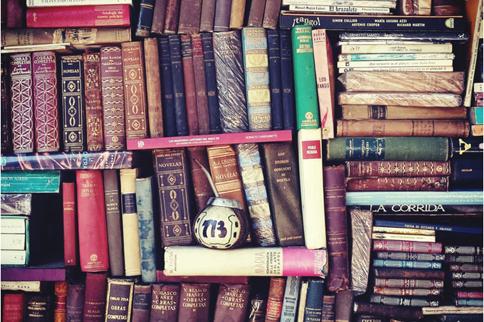 Личное собрание сочинений Книги на полках
