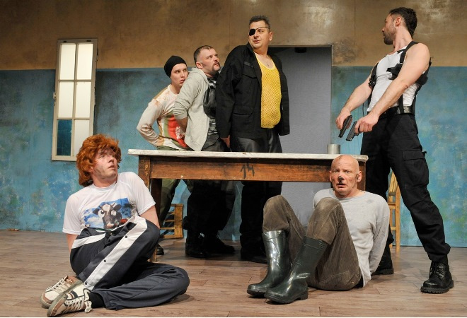 Спектакль «Лейтенант с Инишмора», Teatr im. Wilama Horzycy (Польша) Спектакль «Лейтенант с Инишмора», Teatr im. Wilama Horzycy (Польша)