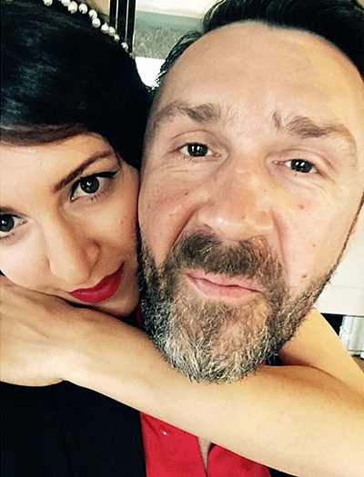 Сергей и Матильда вместе уже 10 лет, но детишек пока не нажили Матильда и сергей Шнуров: инстаграм, фото