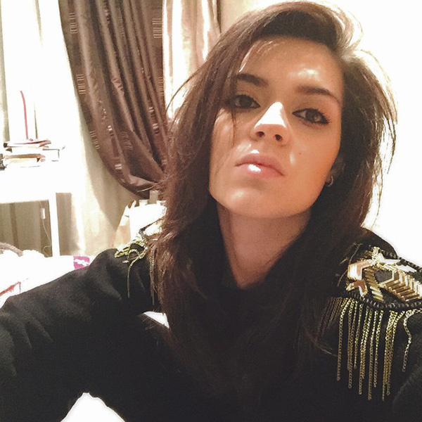 Аделина Сотникова Аделина Сотникова