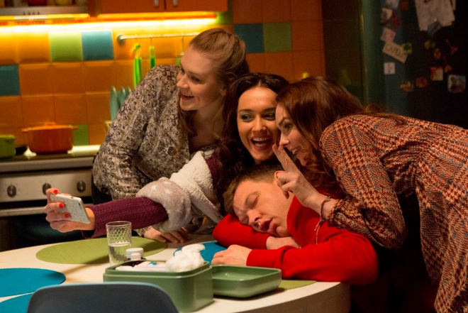 Второй сезон сериала Мамочки на СТС Второй сезон сериала Мамочки на СТС