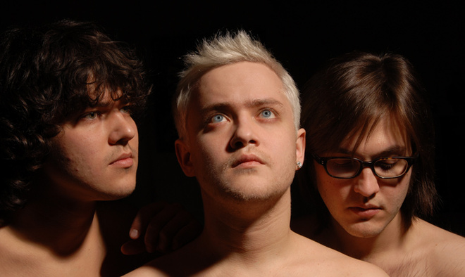 Jukebox trio: Илья Иванов, Владимир Иванов, Кирилл Шарафутдинов Jukebox trio: Илья Иванов, Владимир Иванов, Кирилл Шарафутдинов
