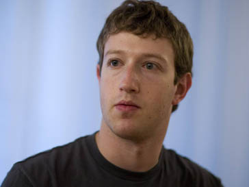 Марк Цукерберг (Mark Zuckerberg) обратился в полицию Марк Цукерберг (Mark Zuckerberg) обратился в полицию