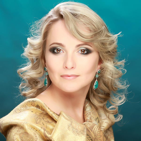 Лариса Кантимерова, "Миссис Екатеринбург-2015" Лариса Кантимерова, "Миссис Екатеринбург-2015"