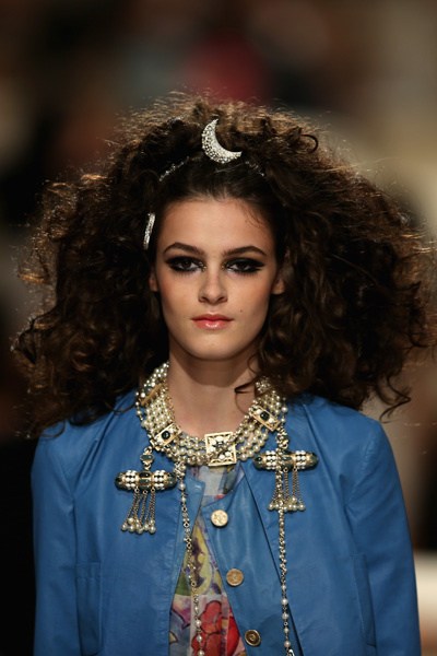 Показ Chanel Cruise 2014/15 Показ Chanel Cruise 2014/15