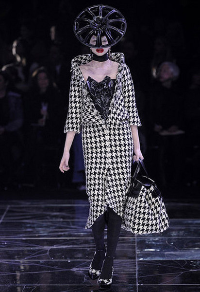 Alexander McQueen Alexander McQueen