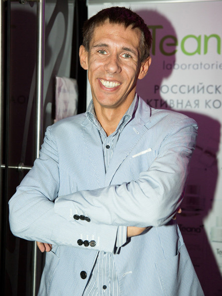 Алексей Панин попал в серьезную аварию и готовится к операции Алексей Панин попал в серьезную аварию и готовится к операции