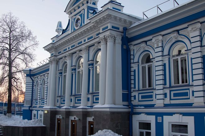 Театр находится по адресу: ул. Екатерининская, 68 Привидения в Перми