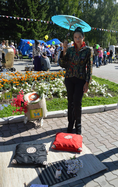 Парад колясок в Екатеринбурге Парад колясок в Екатеринбурге