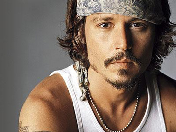 Джонни Депп (Johny Depp) не любит относиться к себе слишком серьезно Джонни Депп (Johny Depp) не любит относиться к себе слишком серьезно