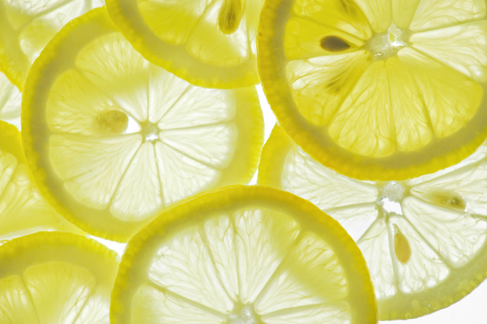 Лимон для красоты: 7 бьюти-хитростей