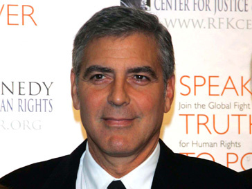 Джордж Клуни (George Clooney) занялся важными политическими вопросами Джордж Клуни (George Clooney) занялся важными политическими вопросами