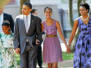 Мишель Обама (Michelle Obama) внимательно следит за воспитанием детей Мишель Обама (Michelle Obama) внимательно следит за воспитанием детей