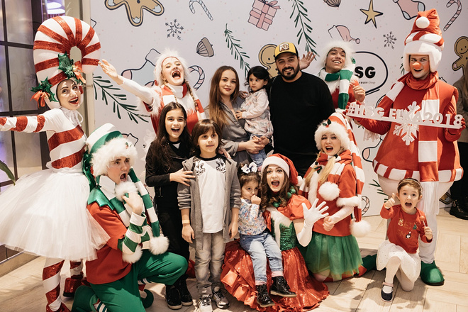 Анфиса Чехова и другие звезды с детьми на елке Hearst Shkulev Group