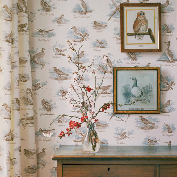 Хлопок и обои из коллекции Bewick Birds, Lewis & Wood, салон DeLuxe Home Creation, студия «Артвилль». Хлопок и обои из коллекции Bewick Birds, Lewis & Wood, салон DeLuxe Home Creation, студия «Артвилль».