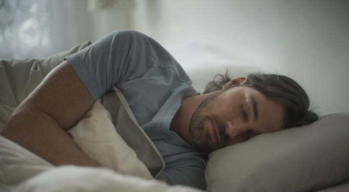 Чего не стоит делать перед сном: 9 правил