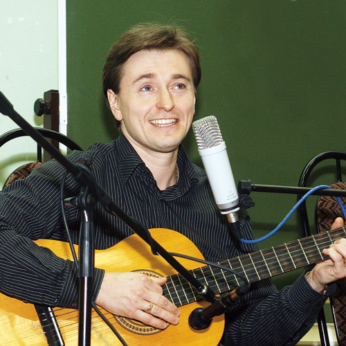 Безруков уже сыграл в кино Пушкина, Есенина. Теперь Высоцкий? Безруков уже сыграл в кино Пушкина, Есенина. Теперь Высоцкий?