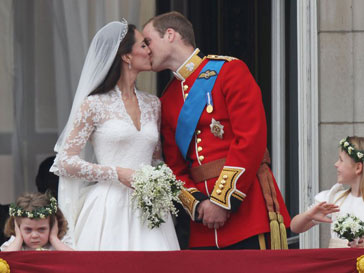 Принц Уильям (Prince William) и Кейт Миддлтон (Kate Middleton) уехали в свадебное путешествие Принц Уильям (Prince William) и Кейт Миддлтон (Kate Middleton) уехали в свадебное путешествие