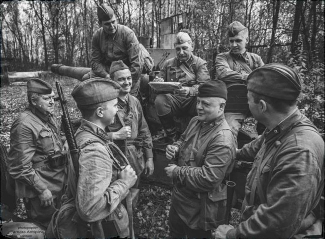 «Понюхать пороху» АнтонЕгоров «Понюхать пороху» АнтонЕгоров