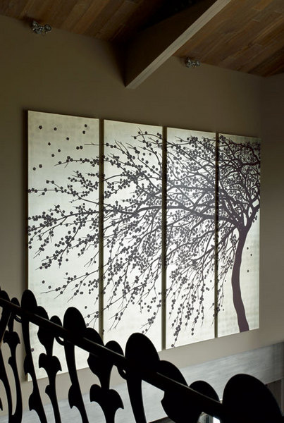 Обои, de Gournay, с росписью и серебрением оформлены как панно, состоящее из четырех частей. Обои, de Gournay, с росписью и серебрением оформлены как панно, состоящее из четырех частей.