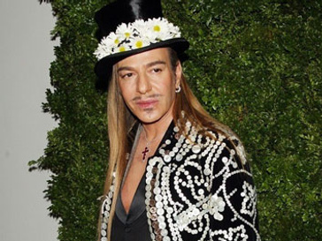 Суд на Джоном Гальяно (John Galliano) начнется летом или осенью 2011 года Суд на Джоном Гальяно (John Galliano) начнется летом или осенью 2011 года