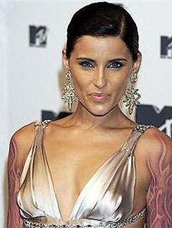 Нелли Фуртадо. Нелли Фуртадо (Nelly Furtado)