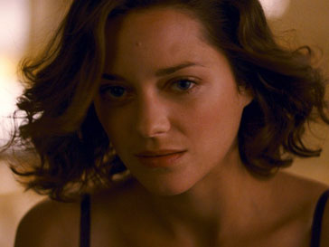 Марион Котийяр (Marion Cotillard) в фильме «Начало» Марион Котийяр (Marion Cotillard) в фильме «Начало»