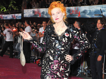В 71 год Вивьен Вествуд (Vivienne Westwood) читает сложные книги и заботится об экологии В 71 год Вивьен Вествуд (Vivienne Westwood) читает сложные книги и заботится об экологии