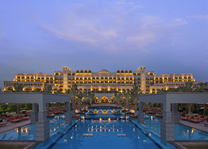Jumeirah Zabeel Saray Самый лучший отель в Дубае