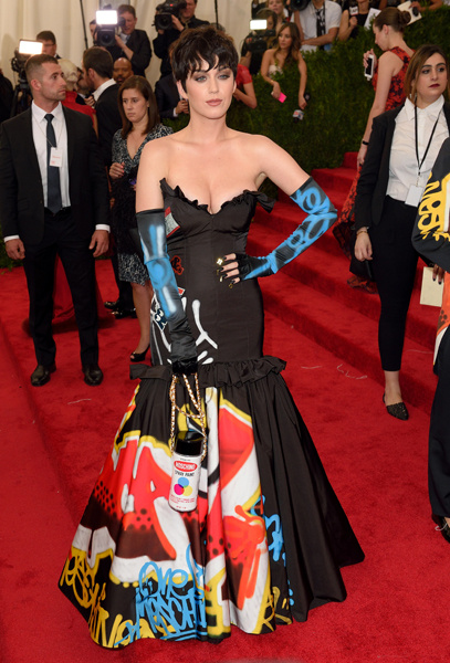 Кэти Перри на Met Gala 2015 Кэти Перри на Met Gala 2015