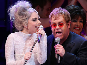 Леди ГаГа (Lady GaGa) и Элтон Джон (Elton John) Леди ГаГа (Lady GaGa) и Элтон Джон (Elton John)