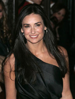 Деми Мур не смогла простить предательство мужа. Деми Мур (Demi Moore)