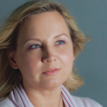 «Я отказалась быть частью системы» Елена, 48 лет, бизнес-консультант «Я отказалась быть частью системы» Елена, 48 лет, бизнес-консультант