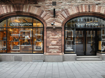 Louis Vuitton по-прежнему в моде Louis Vuitton по-прежнему в моде