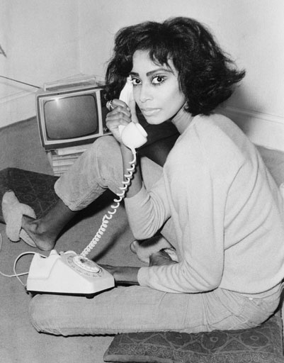 Донйел Луна (Donyale Luna) Донйел Луна (Donyale Luna)