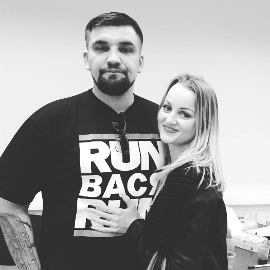 С Васей – так на шоу «Голос» называют сурового на вид рэпера и наставника Басту Шоу Голос 4 сезон поединки Яна Башкирева и Екатерина Чистова видео фото подробности