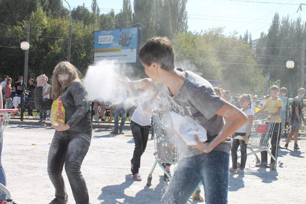 фестиваль красок в самаре 2014 фестиваль красок в самаре 2014