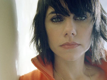 Клипы с последнего альбома Пи Джей Харви (PJ Harvey) можно посмотреть на YouTube Клипы с последнего альбома Пи Джей Харви (PJ Harvey) можно посмотреть на YouTube
