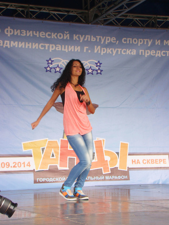 Танцы на сквере - 2014