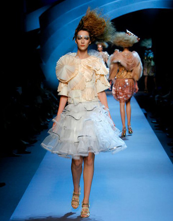Показ Dior Haute Couture осень-зима 2011-2012