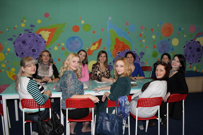 Конкурс красоты многодетных мама Наша красивая мама: подготовка к конкурсу Волгоград: многодетные мамы и дети. Фото