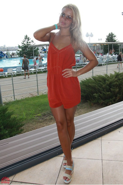 Красивые девушки в купальниках бикини фото - Woman's Day