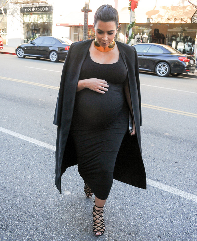 Ким Кардашьян планирует сделать пластику сразу после рождения ребенка