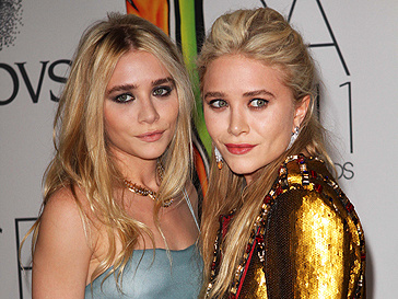 Эшли и Мэри-Кейт Олсен (Ashley and Mary-Kate Olsen) Эшли и Мэри-Кейт Олсен (Ashley and Mary-Kate Olsen)