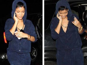 Рианна (Rihanna) в комбинезоне из своей коллекции для River Island Рианна (Rihanna) в комбинезоне из своей коллекции для River Island